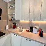 Peacefull Vacation In Newly Designed וילה *