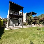 Peacefull Vacation In Newly Designed וילה *