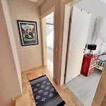 Peacefull Vacation In Newly Designed וילה